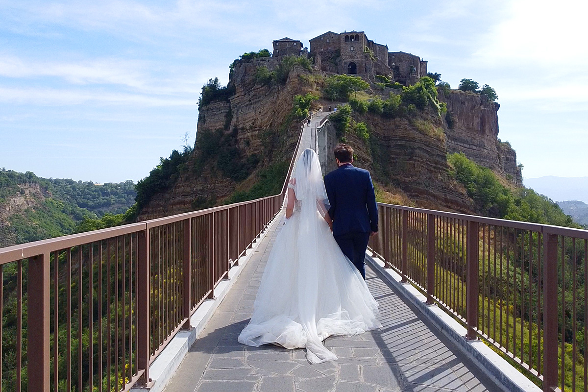 Wedding in Italy - Civita di Bagnoregio